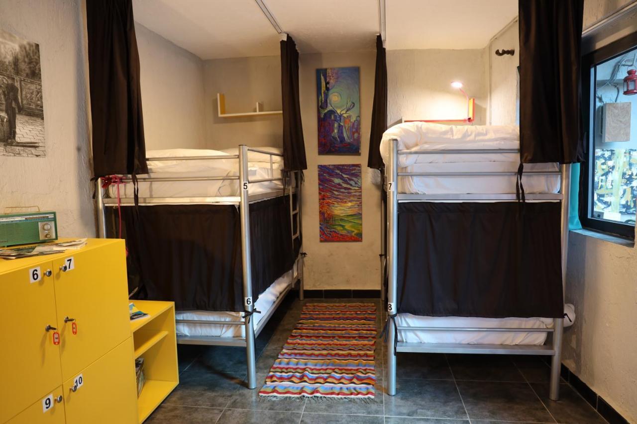 Hoja Hostel Tiranë Eksteriør bilde