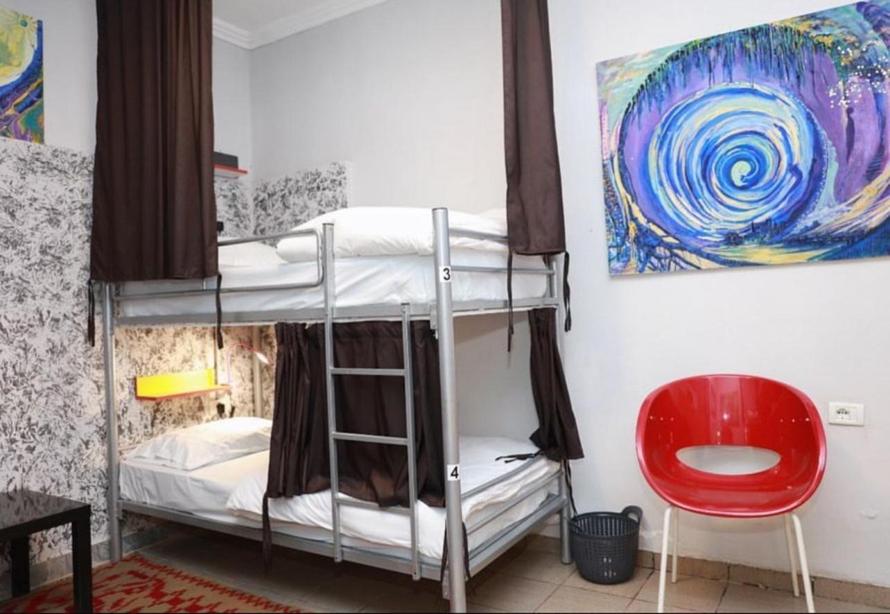 Hoja Hostel Tiranë Eksteriør bilde